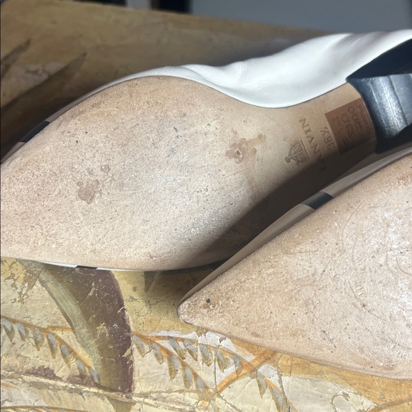 Lanvin Women's Black and White Flats - Picture 5 of 7